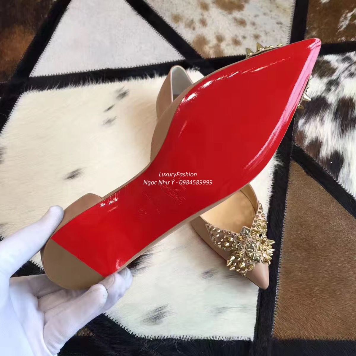 Christian Louboutin Flat Nude 