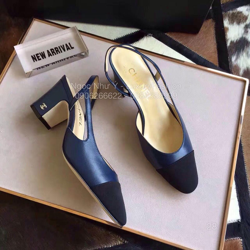 Sandal Chanel cao gót 5cm quai hậu màu xanh nước biển