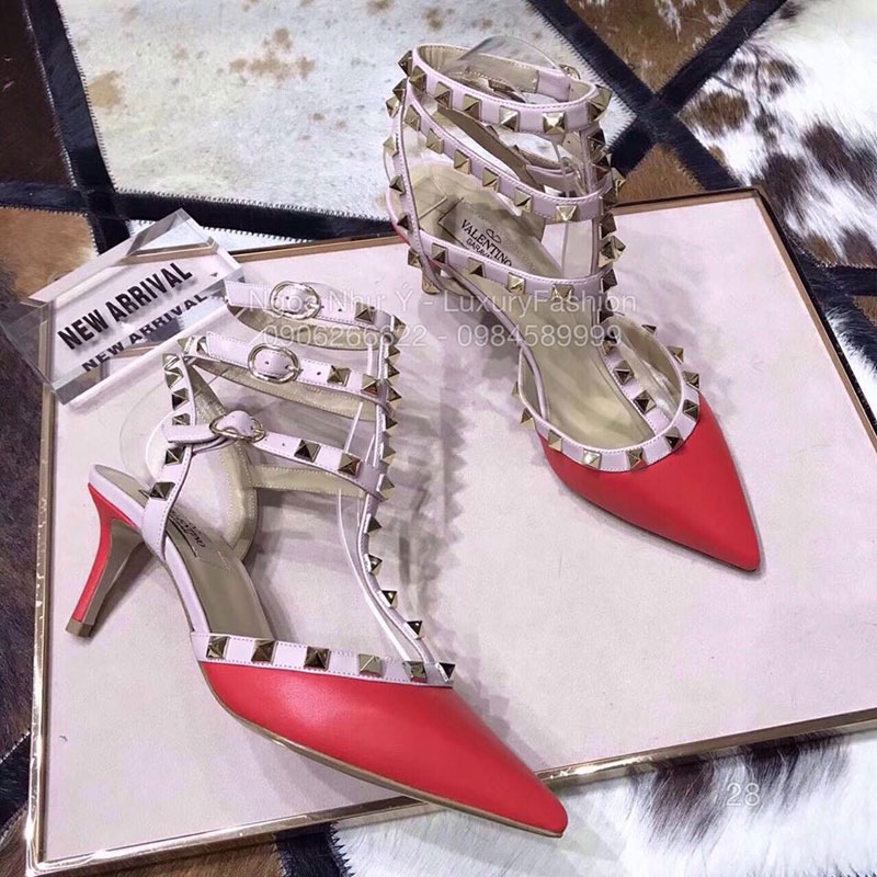 Sandal Valentino cao gót da bóng đỏ đô