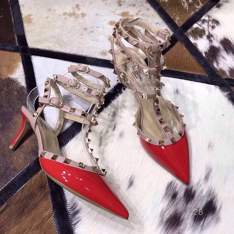Sandal Valentino cao gót da bóng đỏ