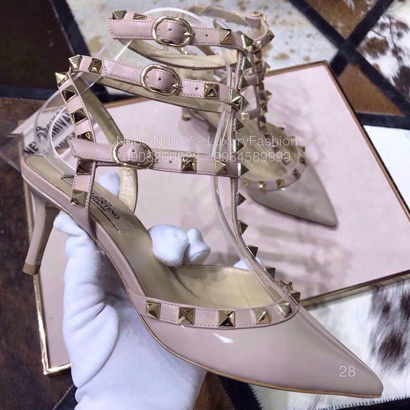 Sandal Valentino cao gót da bóng nâu sữa