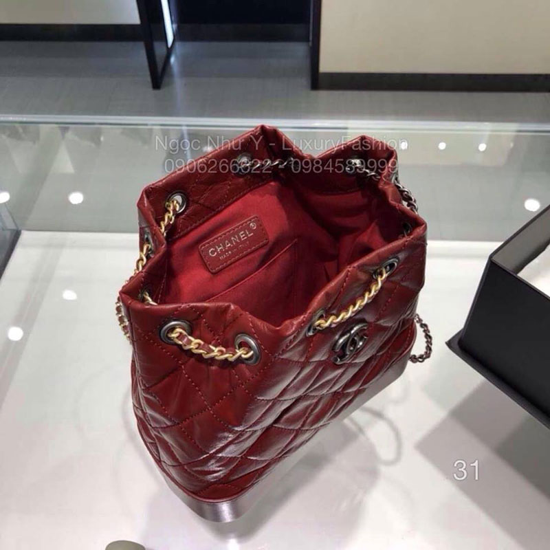 Balo Chanel Gabrielle màu đỏ mận