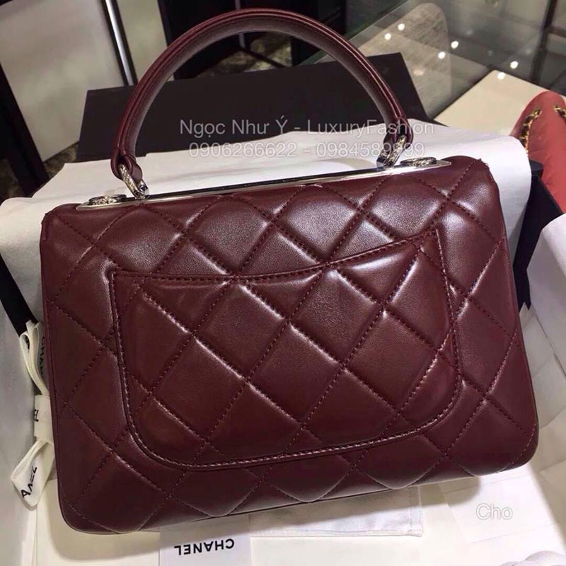 Túi Chanel Trendy màu đỏ mận khóa trắng kính thước 25cm