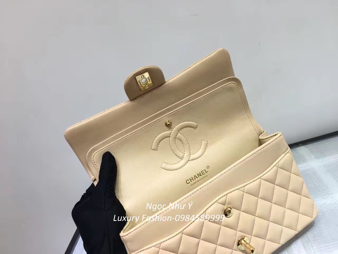 Chanel handbag Flap Lambskin Nude color