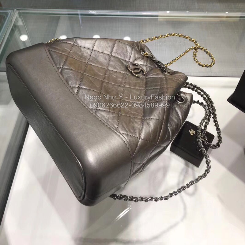 Balo Chanel Gabrielle màu bạc