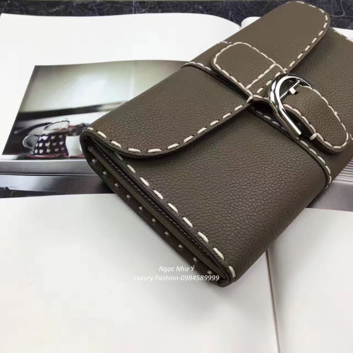 Delvaux Brillant Wallet Etoupe