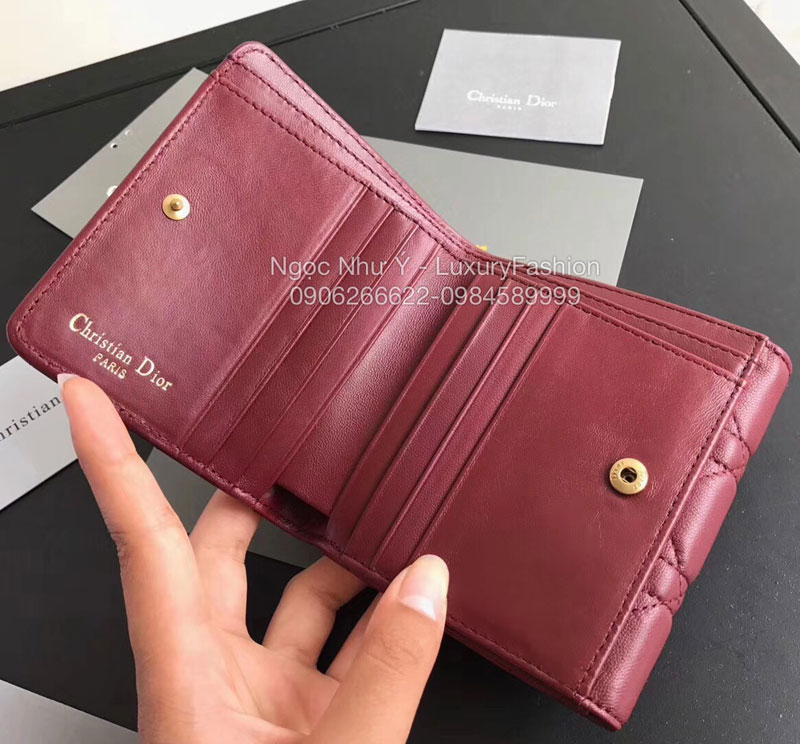 Ví Dior Dioraddict nữ cầm tay ngắn màu đỏ mận