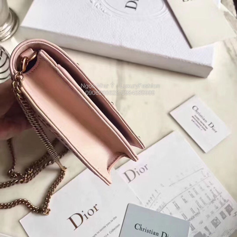 Ví Diorama Clutch màu hồng