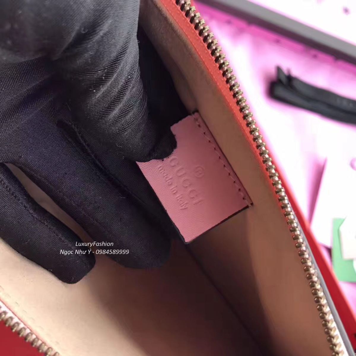 Gucci Queen Margaret Leather Pouch 