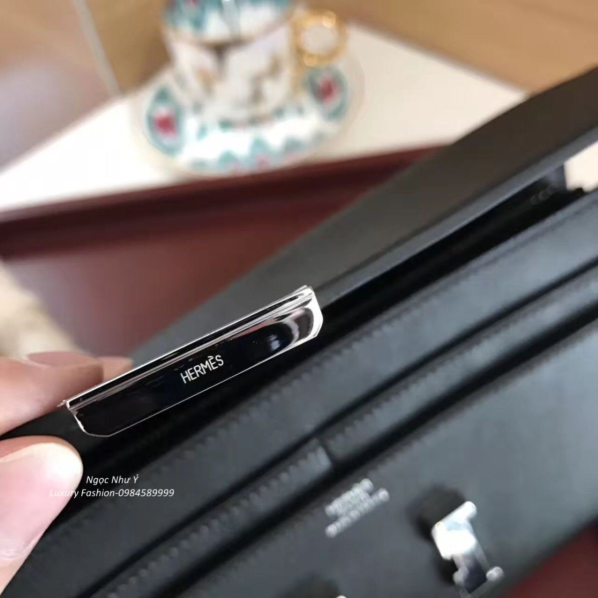 Hermes Constance Wallet Swift Black