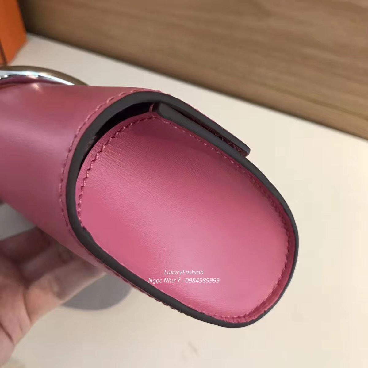 Ví Hermes Egee da Box màu hồng