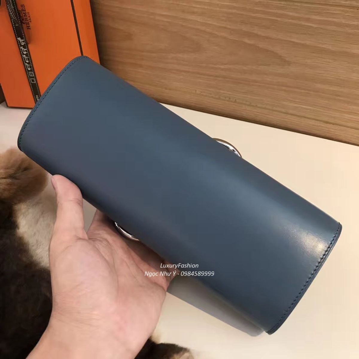 Ví Hermes Egee da Box màu xanh