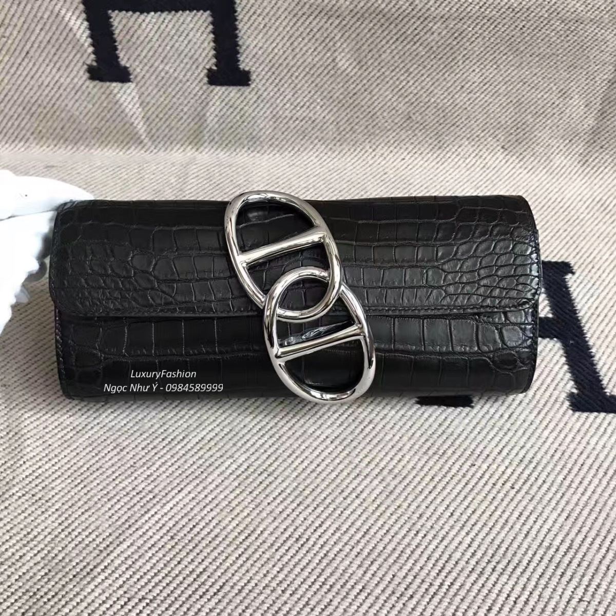 Ví Hermes Egee da cá sấu màu Black Silver Key